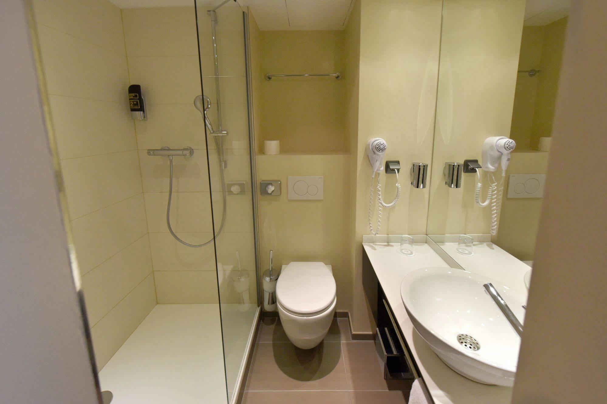 Zi Hotel Karlsruhe Ngoại thất bức ảnh