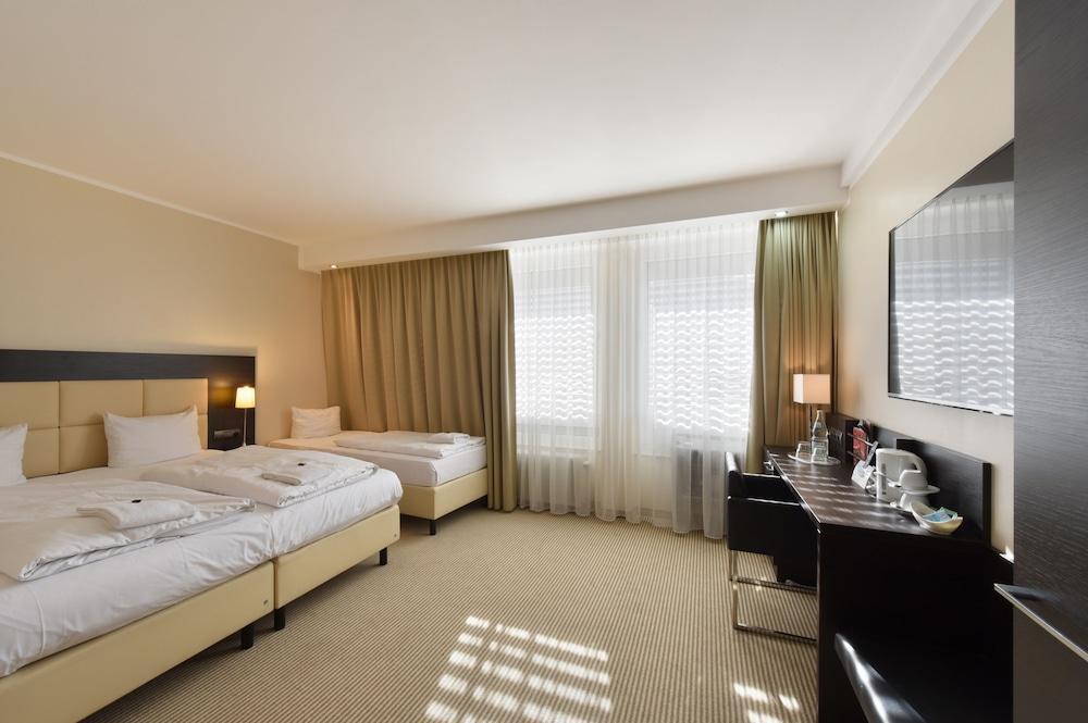 Zi Hotel Karlsruhe Ngoại thất bức ảnh