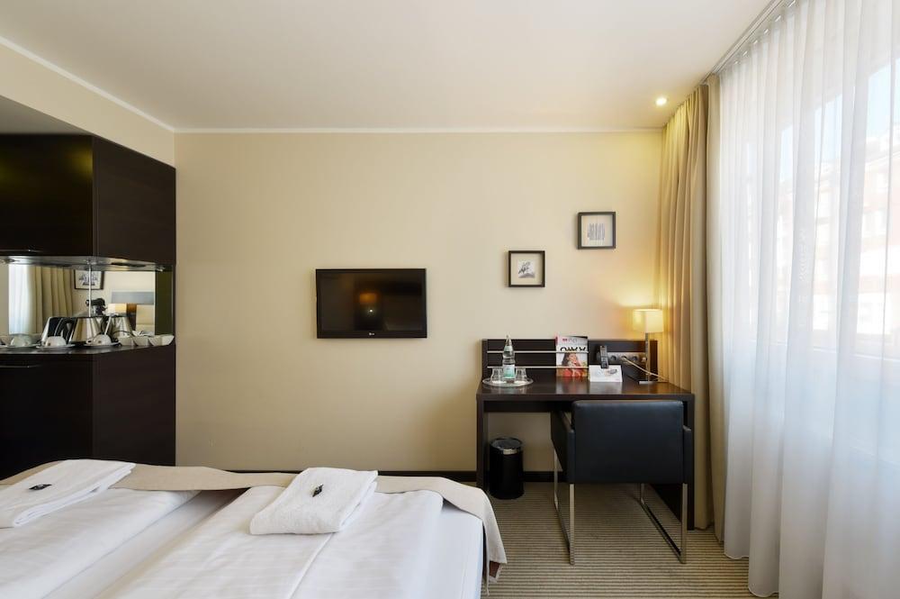 Zi Hotel Karlsruhe Ngoại thất bức ảnh